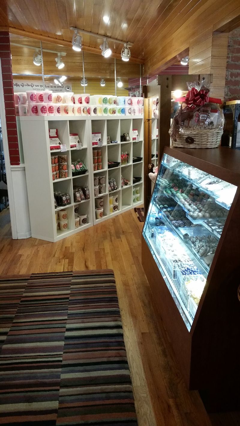 Small Gifts, Sodas, And Souvenir Shelves