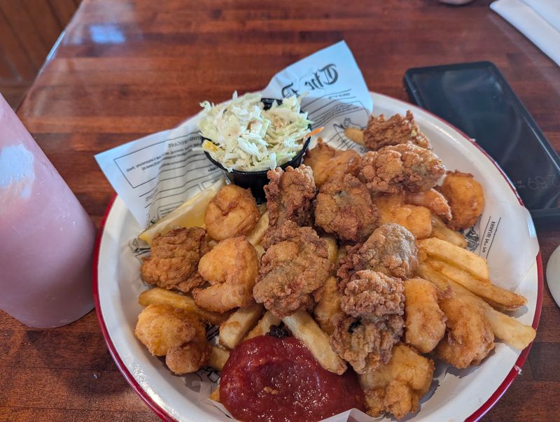 Hushpuppies and the Comfort of Southern Starters