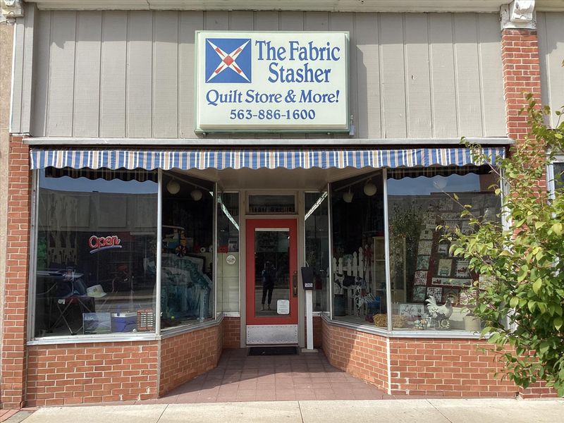 The Fabric Stasher Quilt Store, Tipton