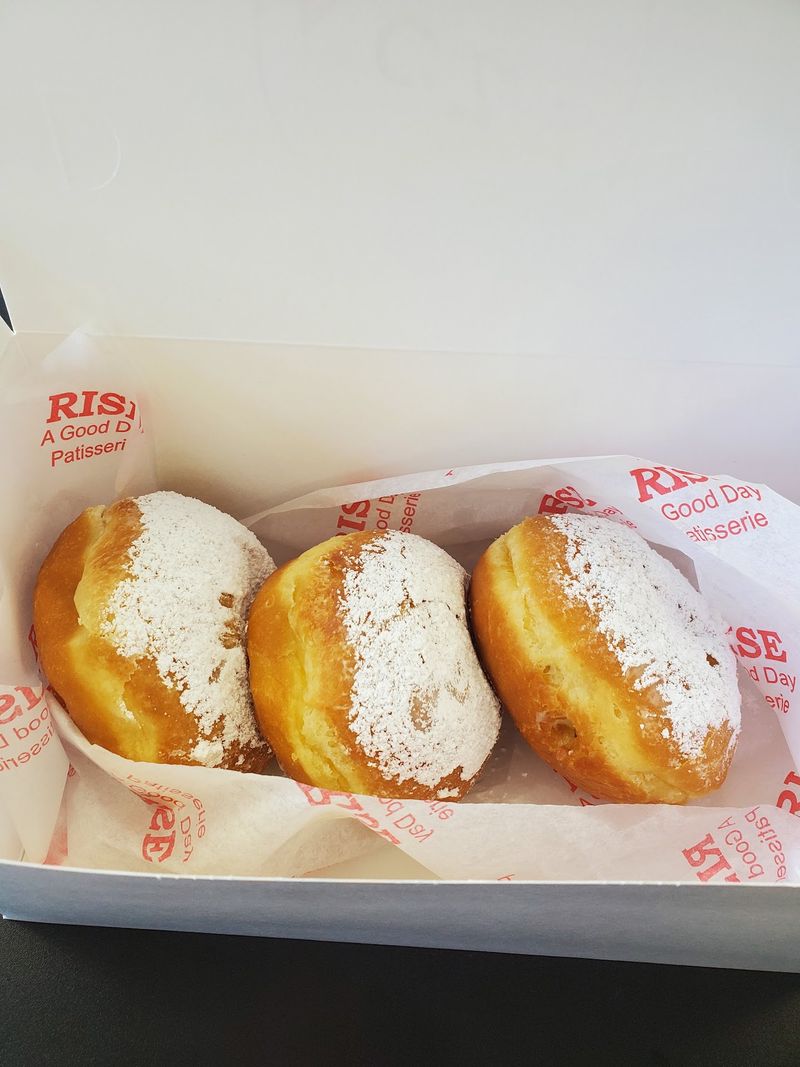 Pastries That Make A Take Home Bag Sensible