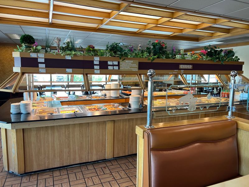 Asian Buffet, Layton