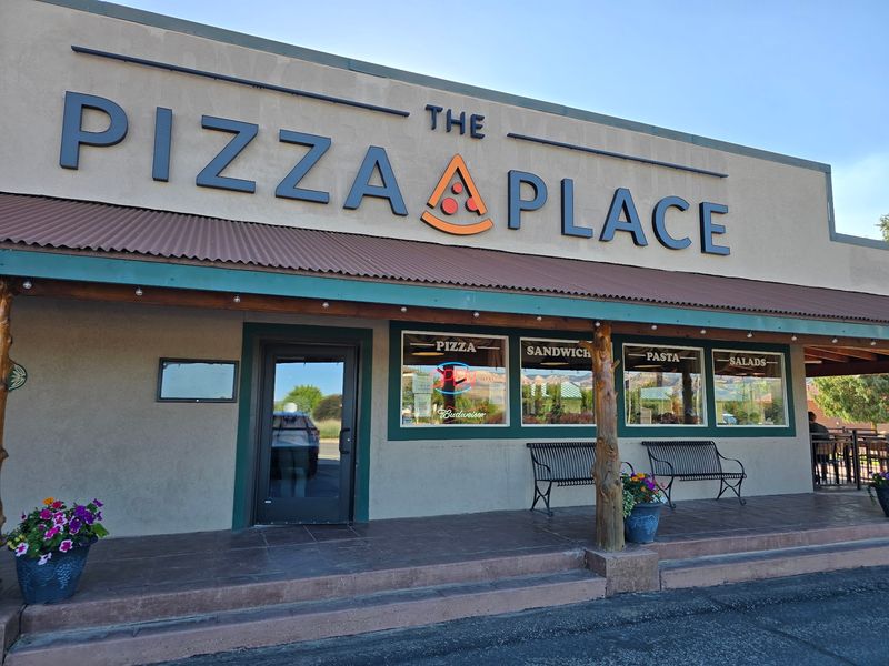 The Pizza Place, Tropic