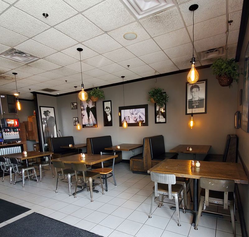 Glory Days Pizza, Topeka