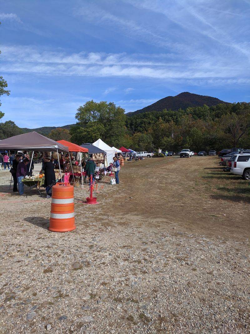 Craft Vendors Fill The Festival With Plenty To Browse