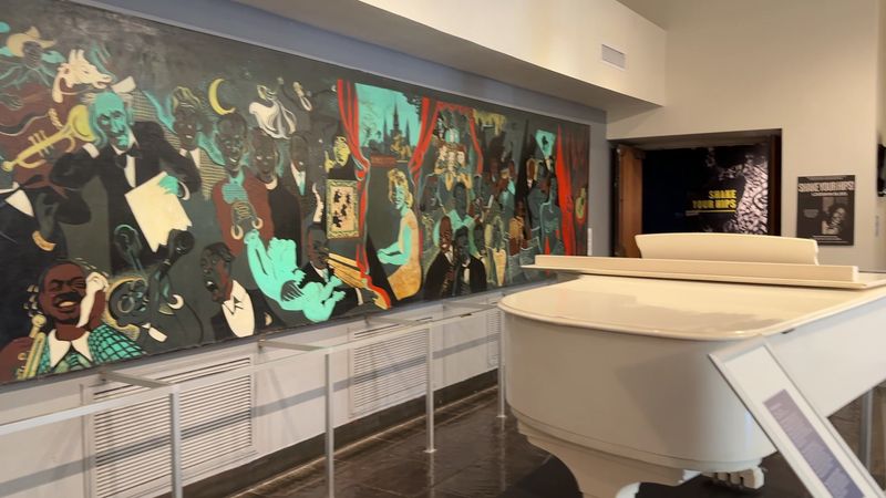 Look For The Museum In Community Mode