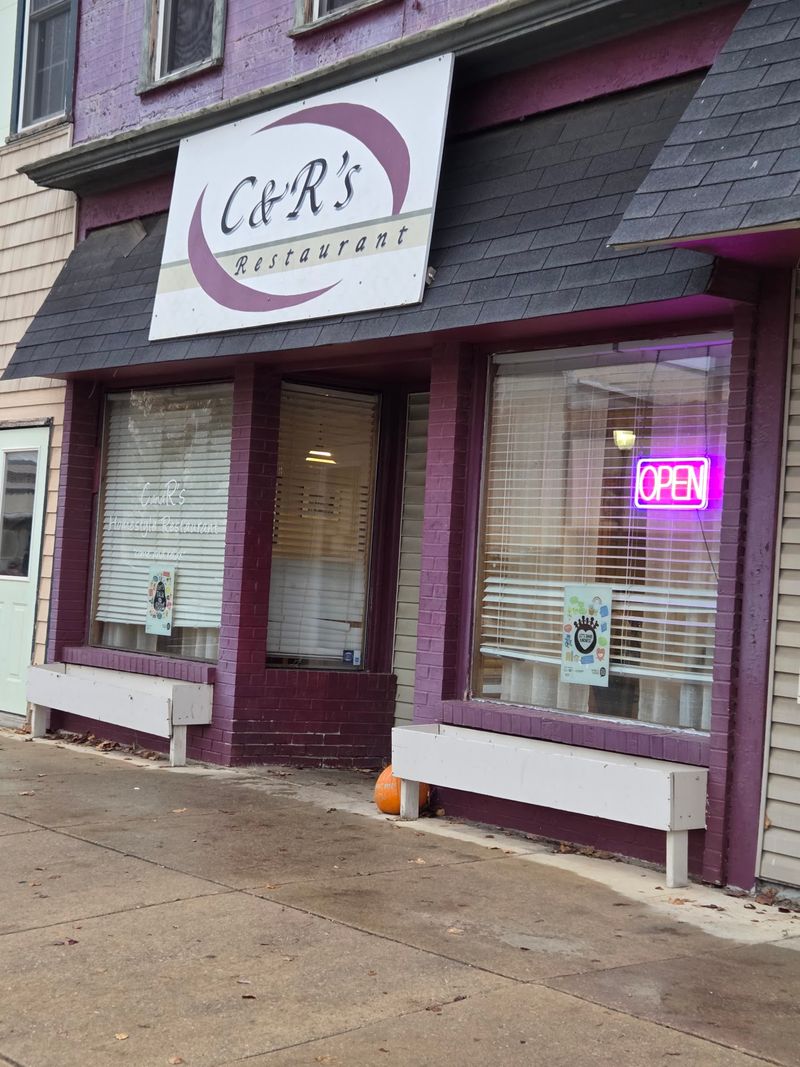 C & R Homestyle Cafe