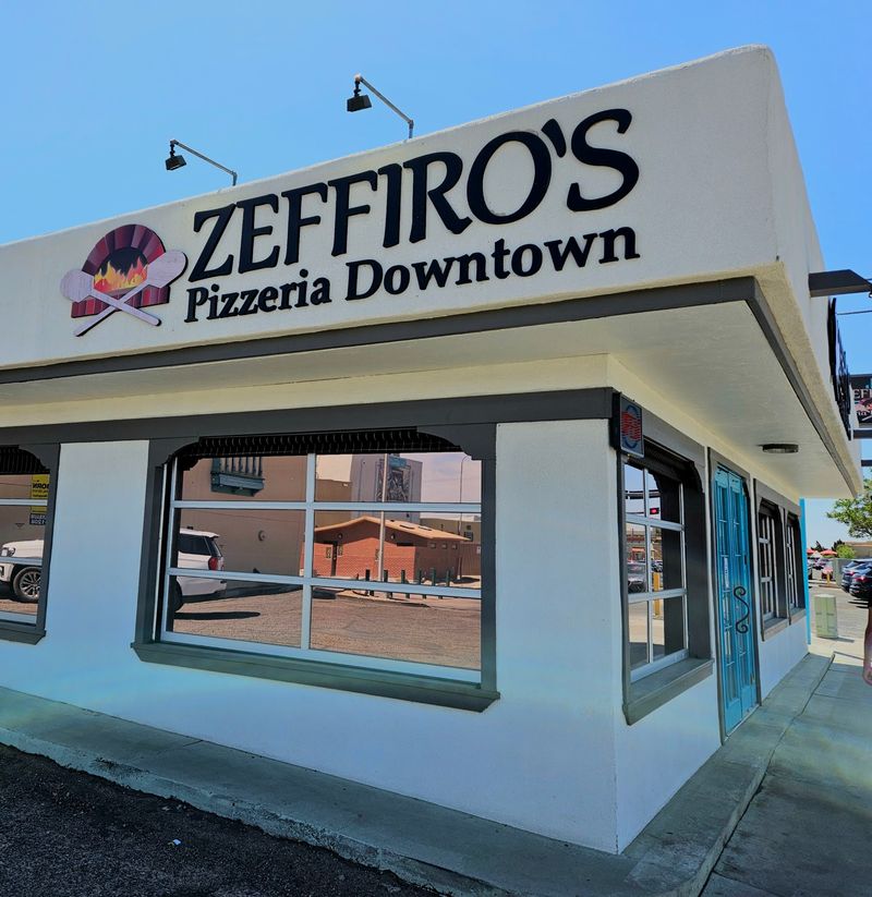 Zeffiro's Pizzeria Downtown, Las Cruces