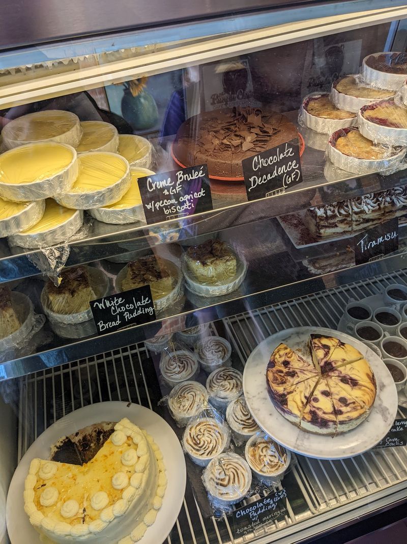 A Dessert Case That Deserves A Plan