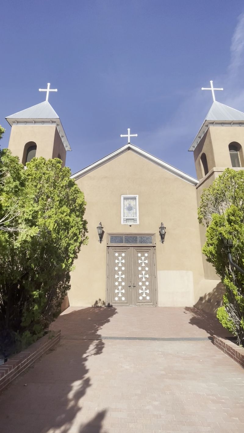 Holy Cross Catholic Church, Santa Cruz