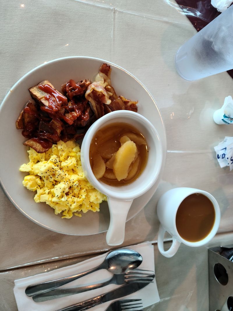 Sunday Brunch Gives The Weekend One More Unlimited Spread