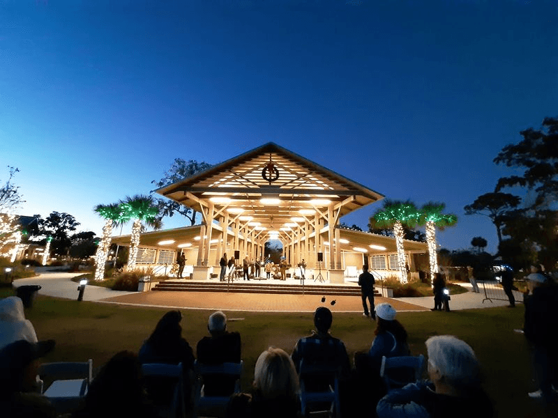Live Entertainment And Artisan Vendors Broaden The Weekend