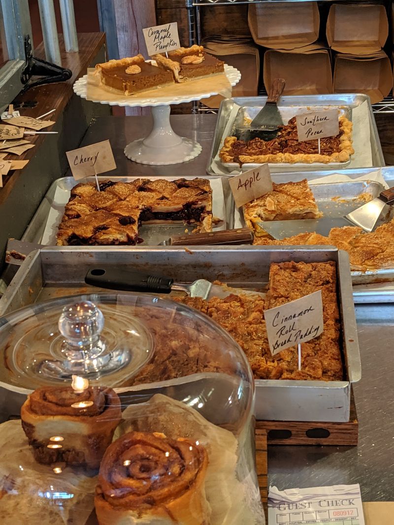 Seasonal Ingredients and Holiday Orders