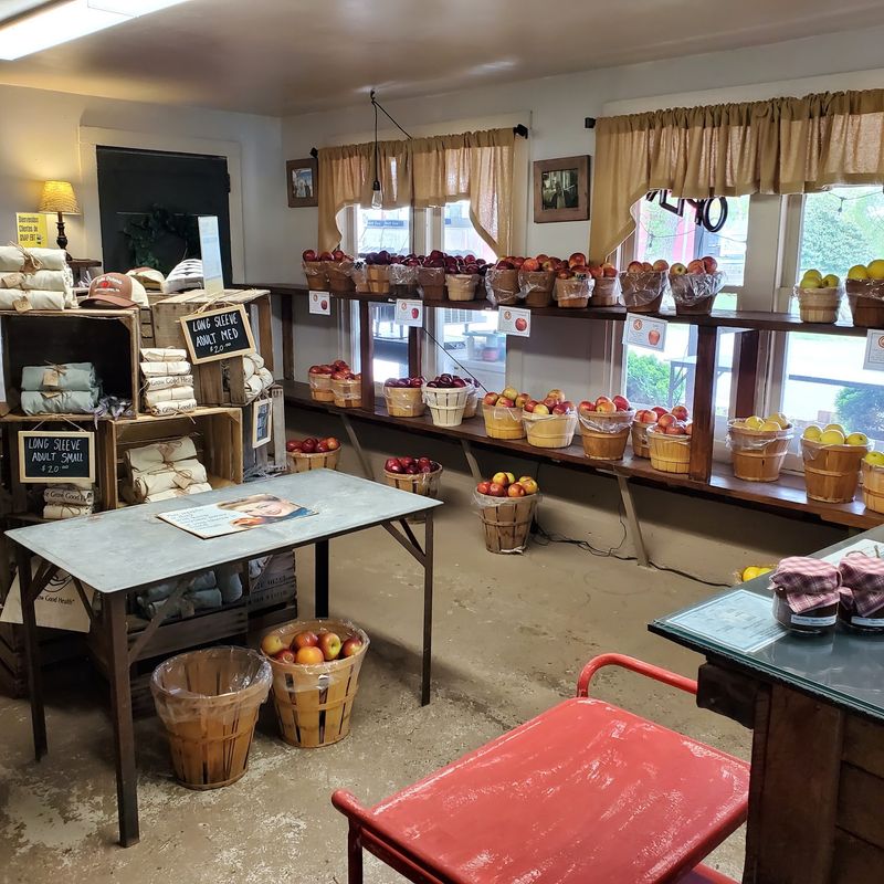 Heller Orchards (Wapwallopen, Luzerne County)