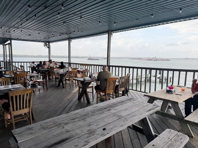 The Riverside Seafood and Grill