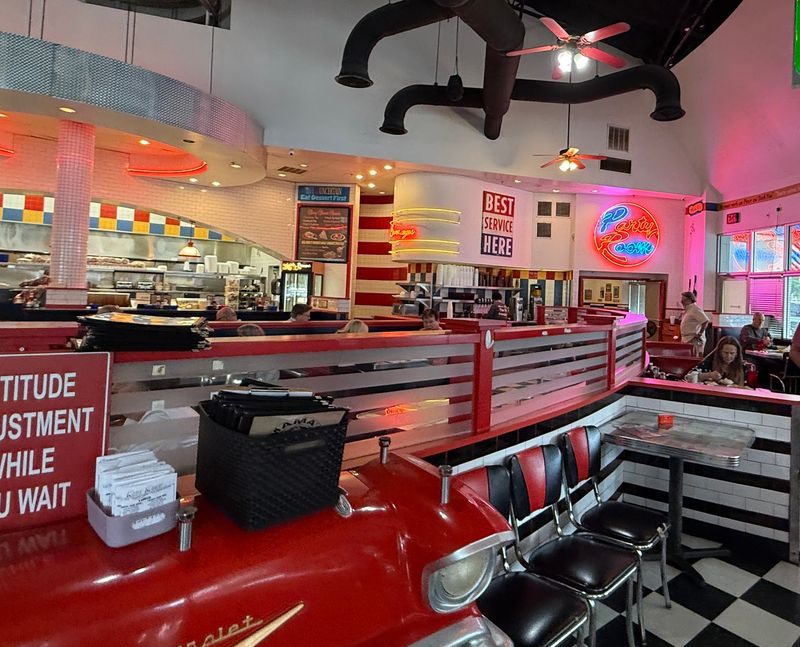 Mama’s Daughters’ Diner, Plano