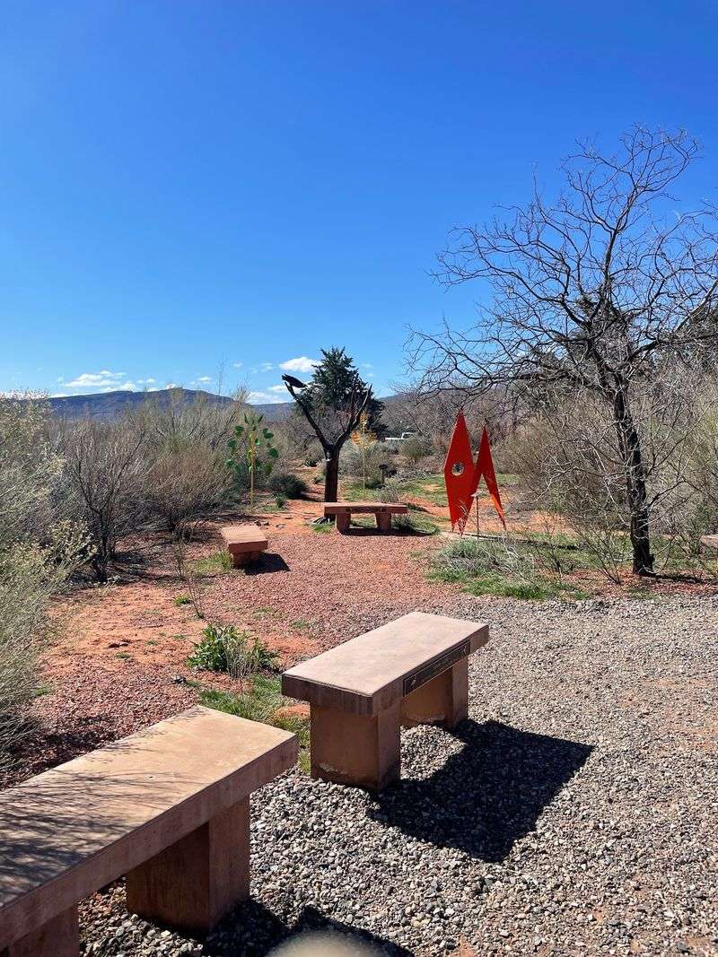 Why This Desert Gem Keeps Drawing Locals Back