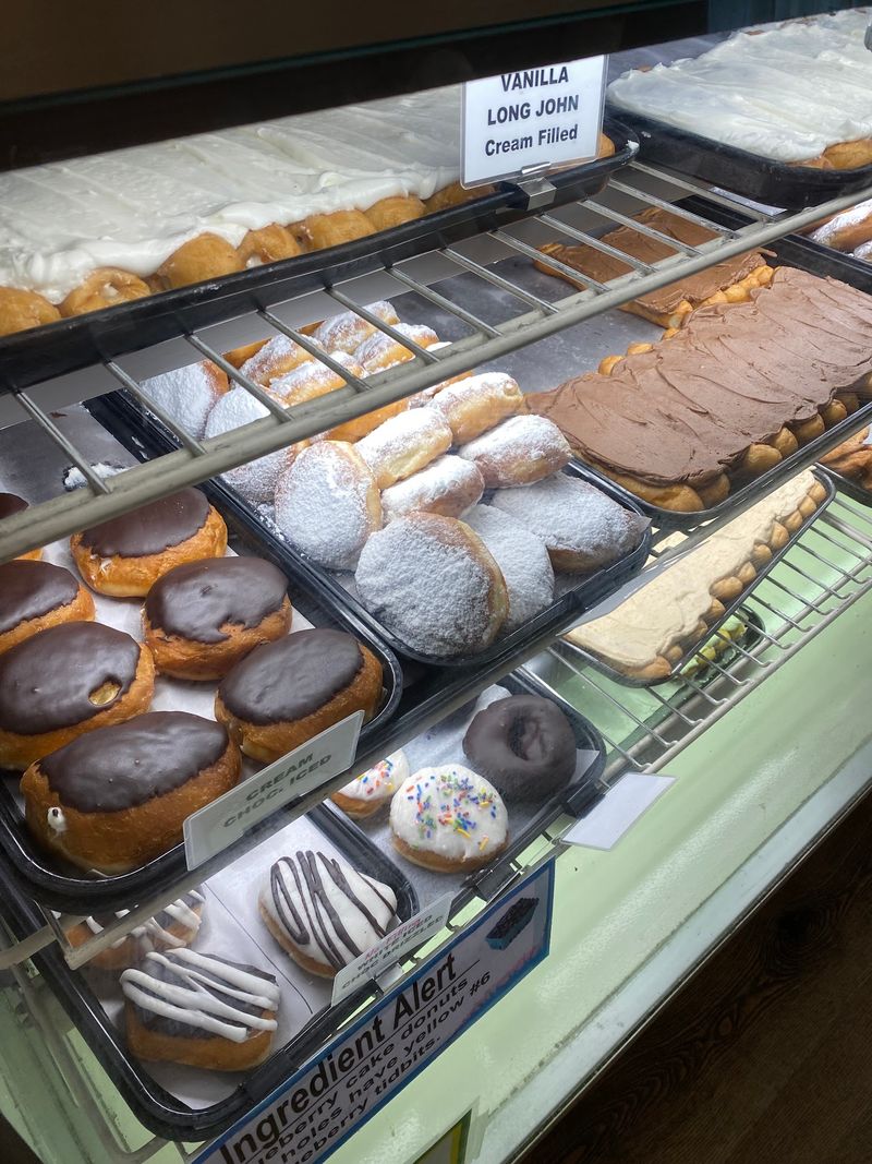 Chocolate Eclairs Worth the Drive