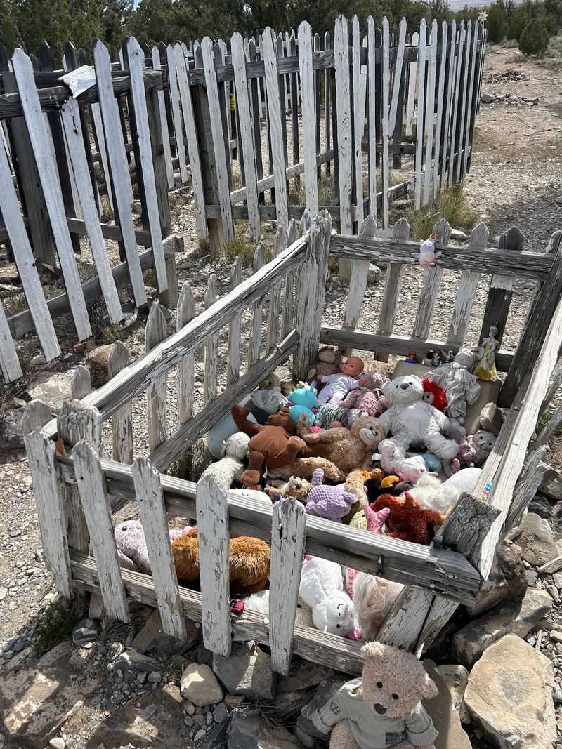 The Toys, Coins, and Small Offerings