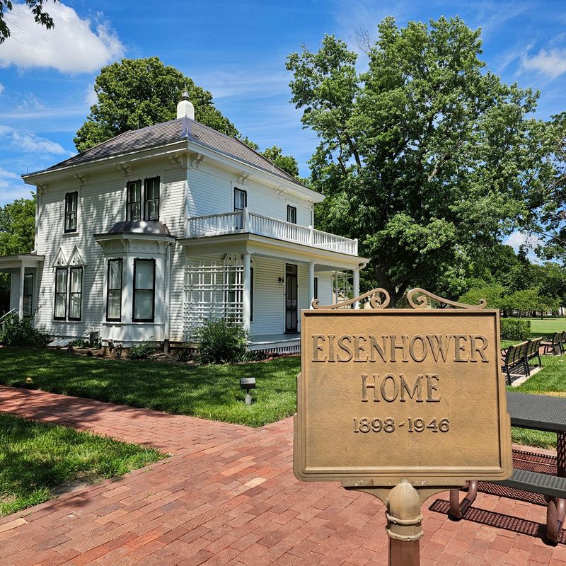 Eisenhower Presidential Library, Museum & Boyhood Home, Abilene