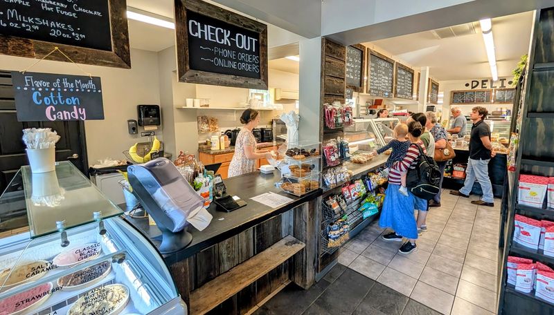 Horst Sandwich Co. (Salem)
