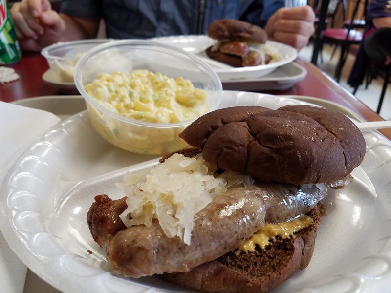 Bucyrus-Style Bratwurst
