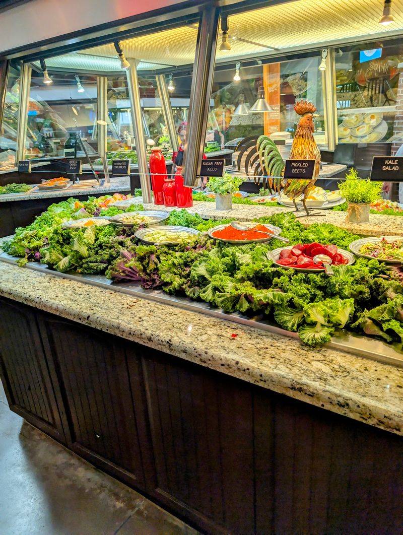 A Salad Bar Worth Circling Back To