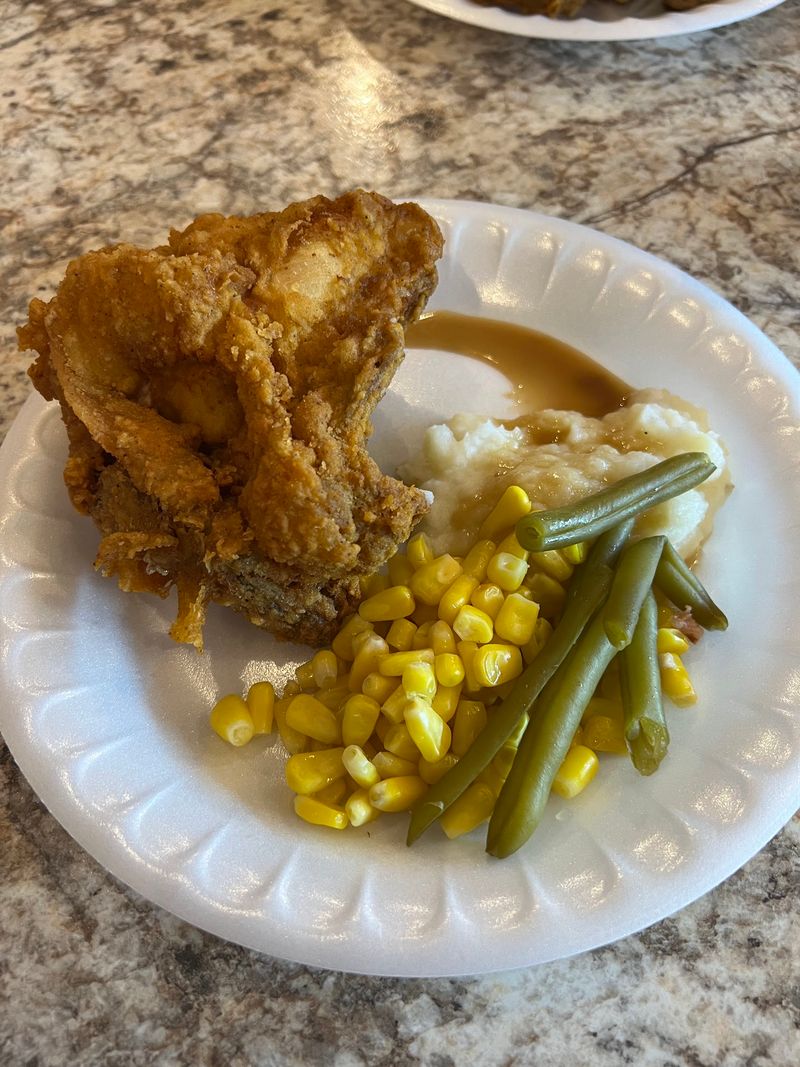 Broasted Chicken Gives The Buffet Its Crispy Centerpiece