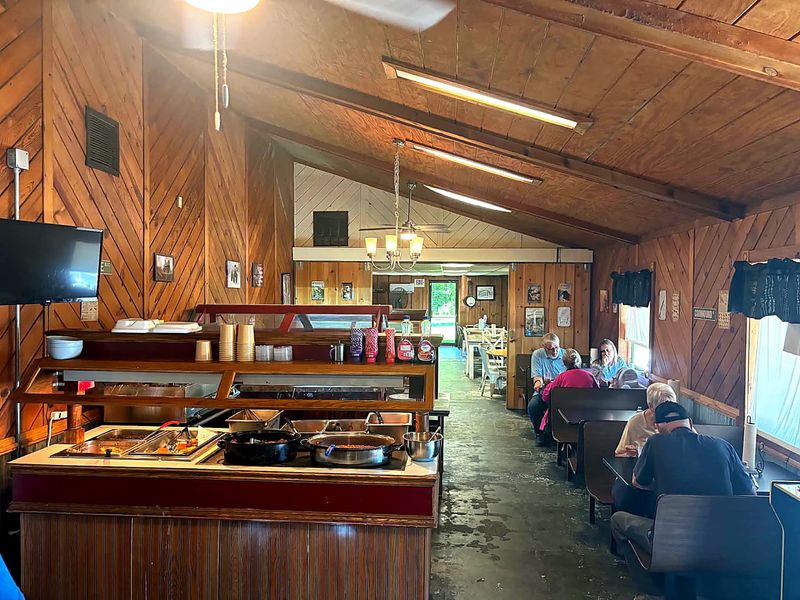Plan The Visit Around Breakfast, Lunch Or The Evening Buffet