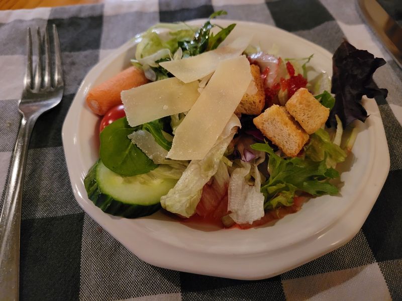 The Current Menu Keeps The Choices Focused
