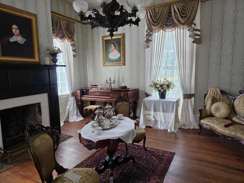 Robert Toombs House Reaches Back To 1797
