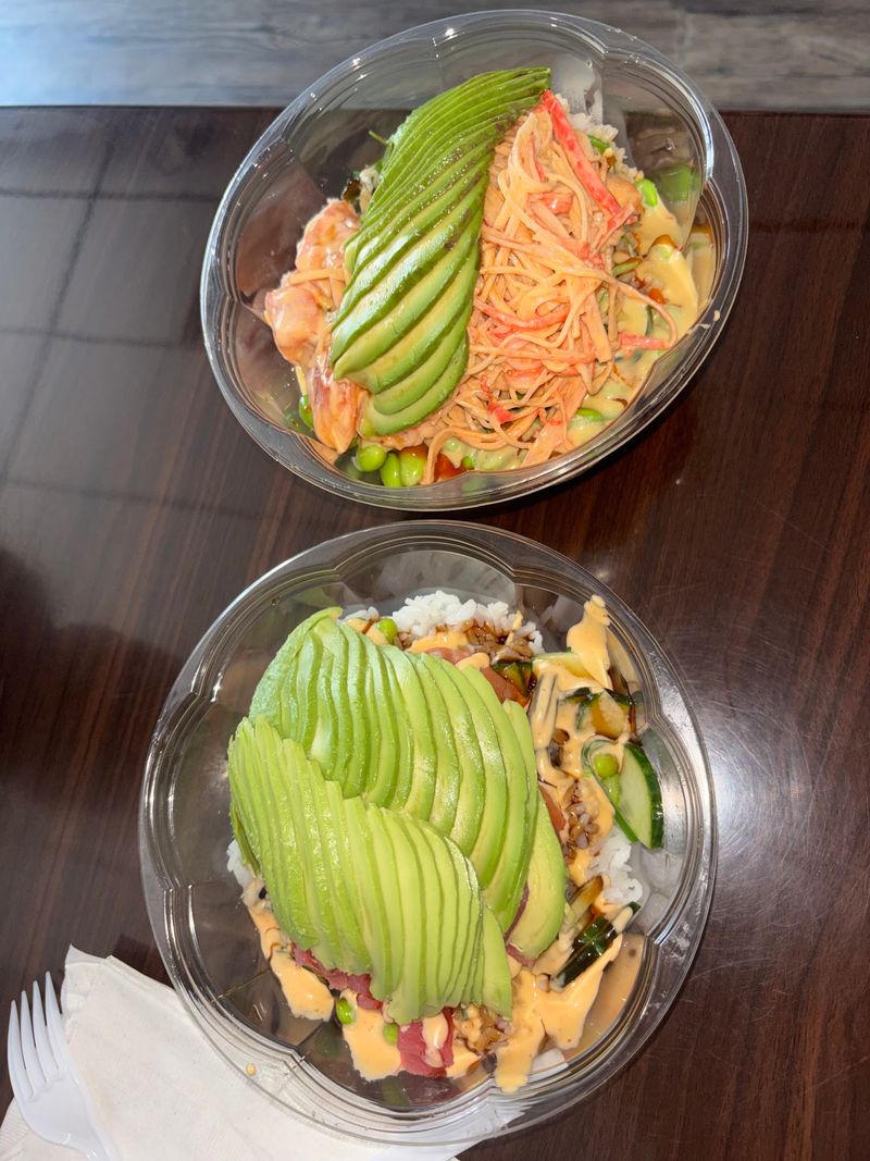 Blue Fish Hawaii Poke Bowl, Ames
