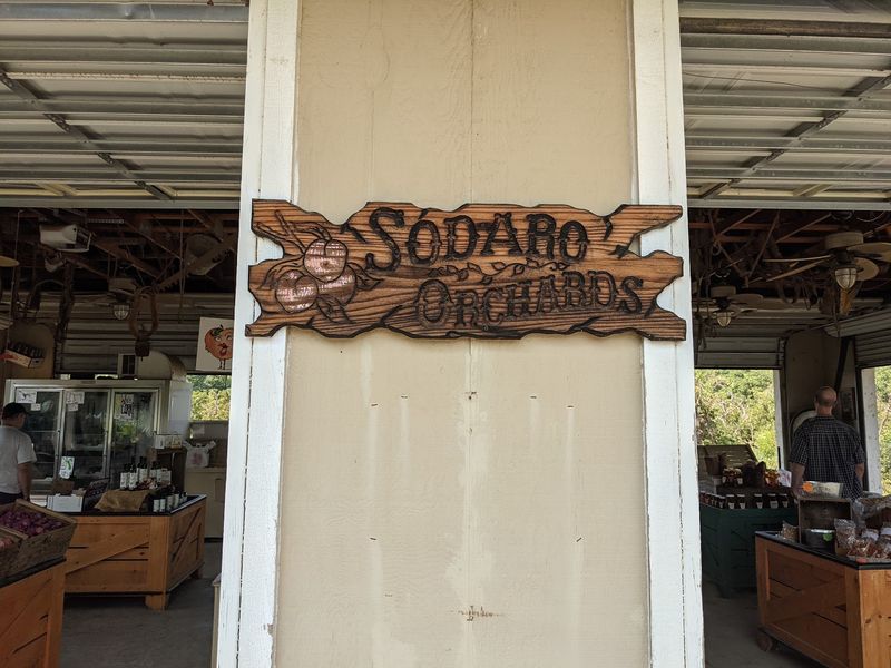 Sodaro Orchards Fruit Stand