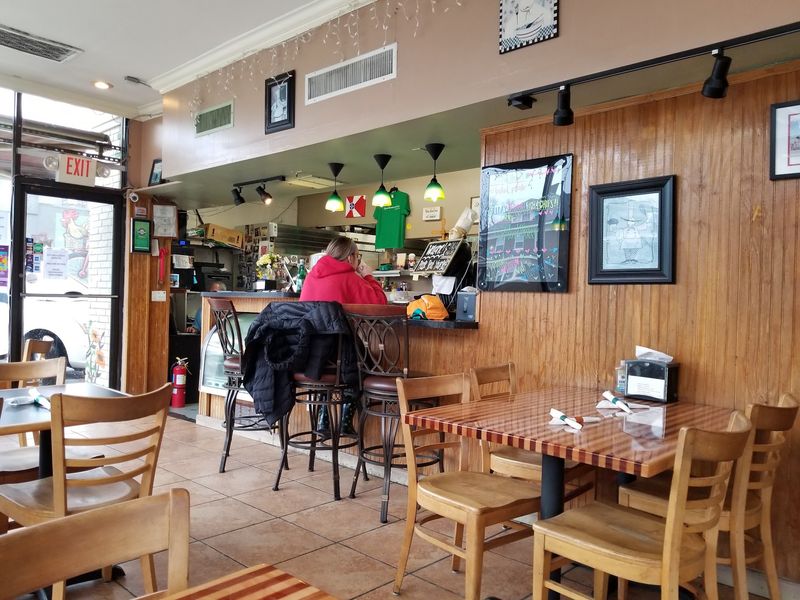 College Hill Deli & Catering