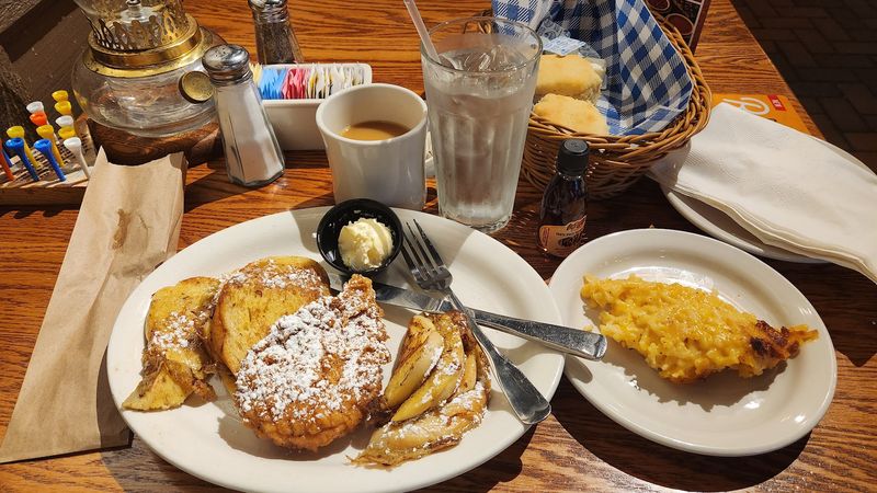 Longer Weekend Hours Leave Room For One More Store