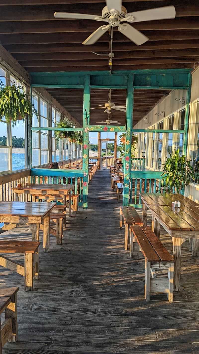 Crab Shack On The James