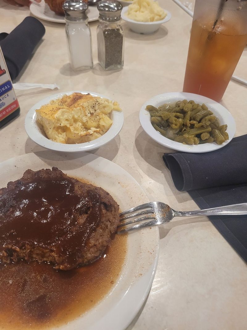 Country Style Steak, Chicken Pie, And Comfort Classics