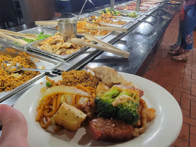 Hibachi Lets Diners Build A Plate Their Own Way