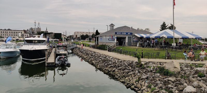 Dockside Cafe