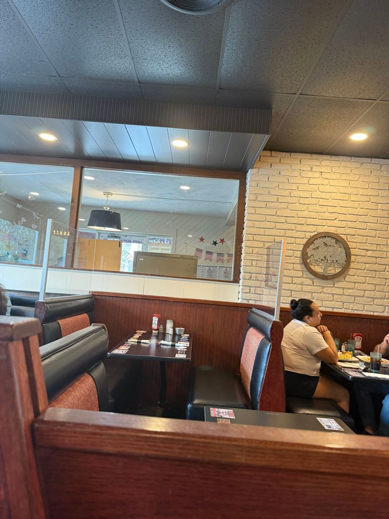 Continuity explains why regulars return
