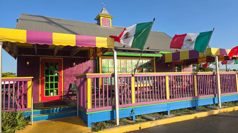 A Colorful Corner Along McGregor Boulevard