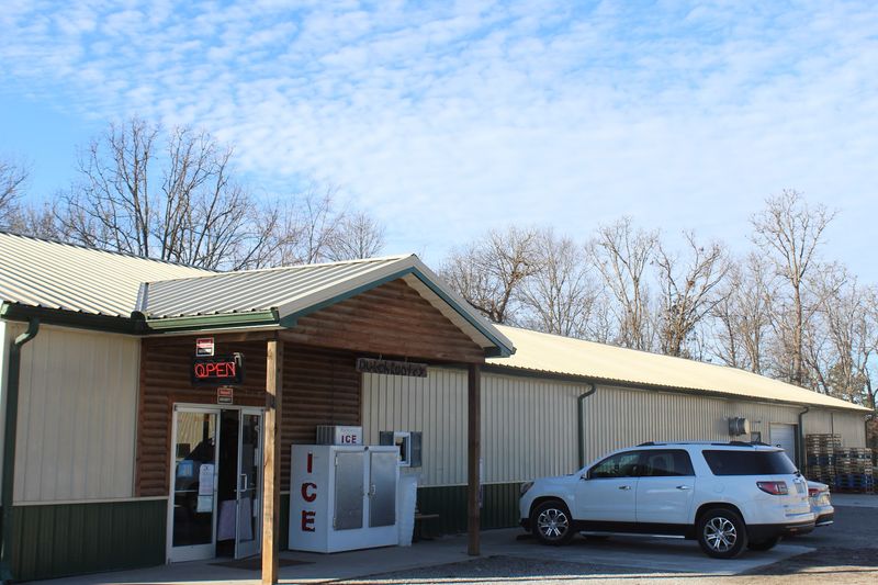 This Kentucky Market Sits In The Heart Of Mennonite Countryside