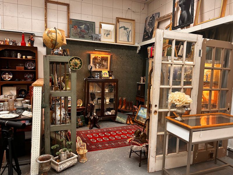 Vintage Treasures Around Every Corner