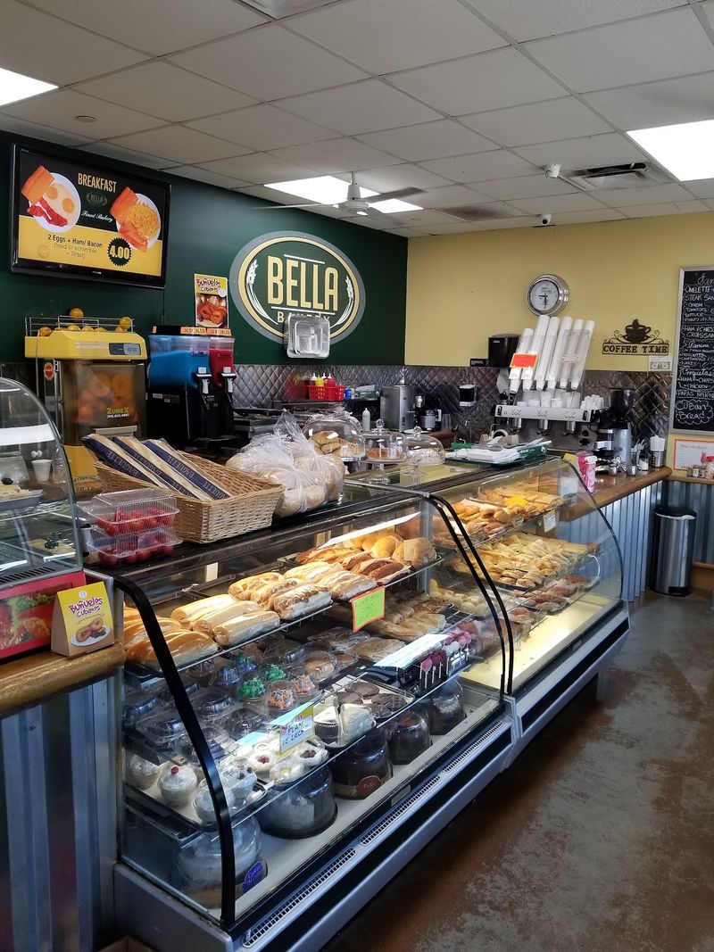A Neighborhood Bakeshop on Royal Poinciana Boulevard