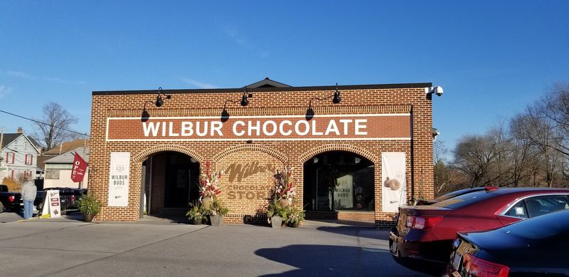 A Sweet Landmark on North Broad Street