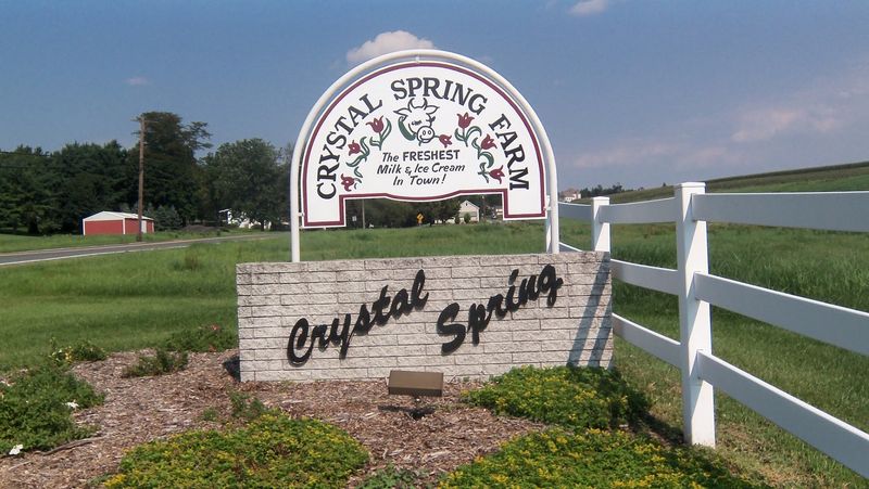 The roadside stop reveals more than a scoop