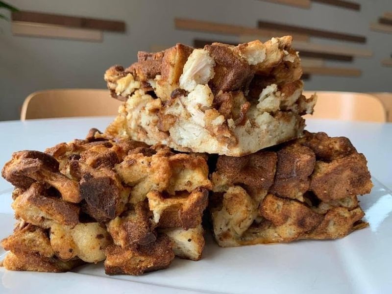 Catch The Praline Pecan King Cake In Season