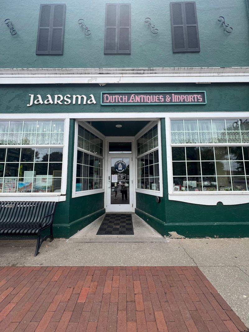 Hours, Sundays Off, And Planning Your Visit