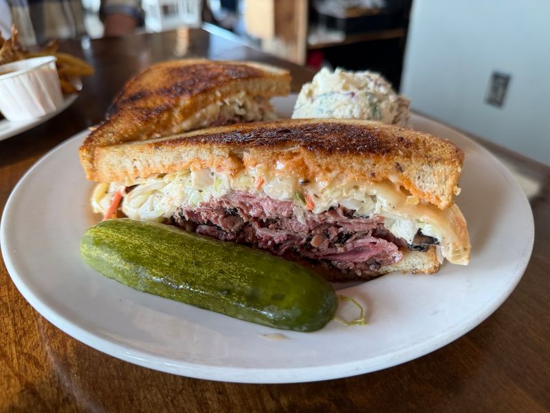 The Sandwich Worth Crossing Town For