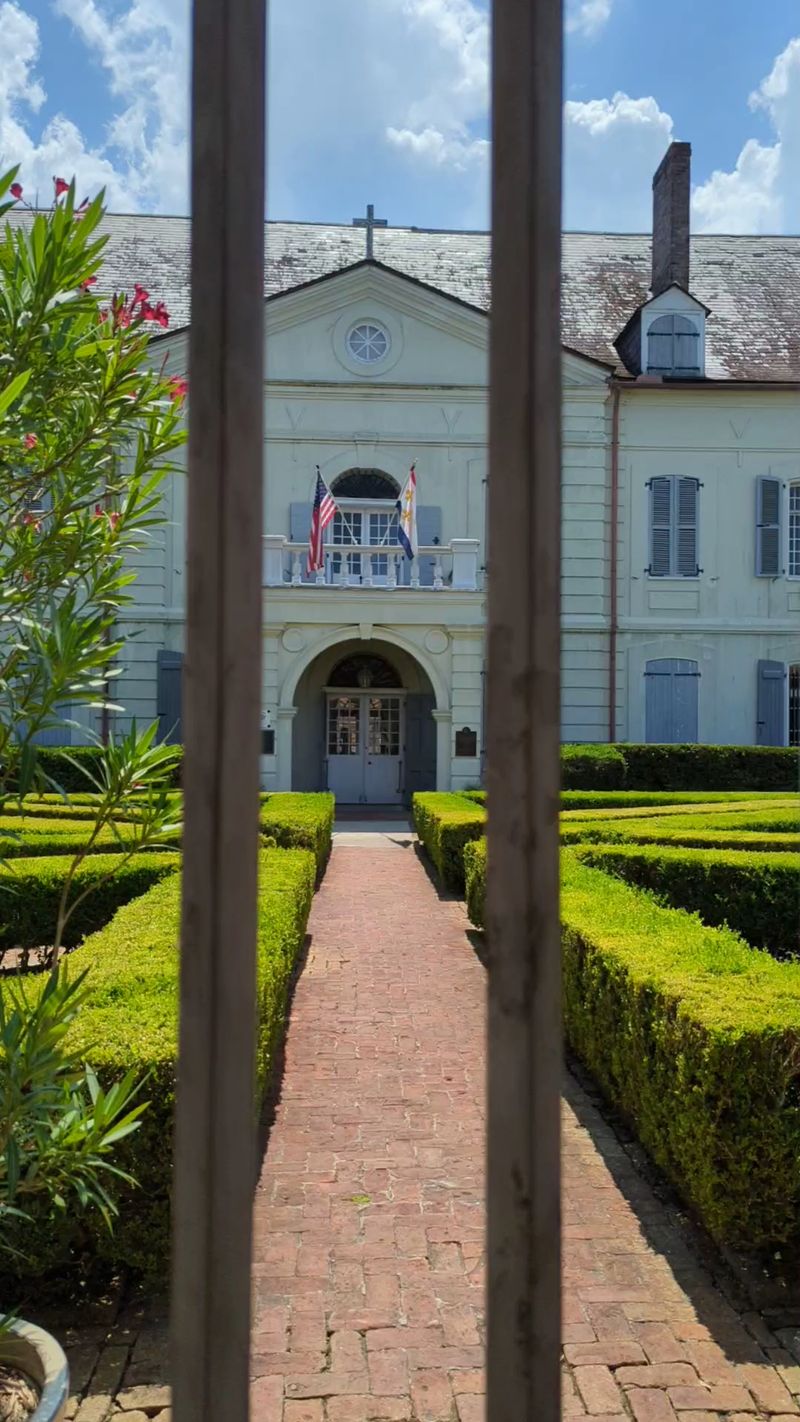 Plan Around The Short Museum Hours