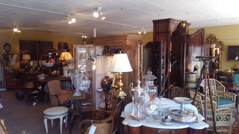 Juliana Daniel Antiques, Wichita, Kansas